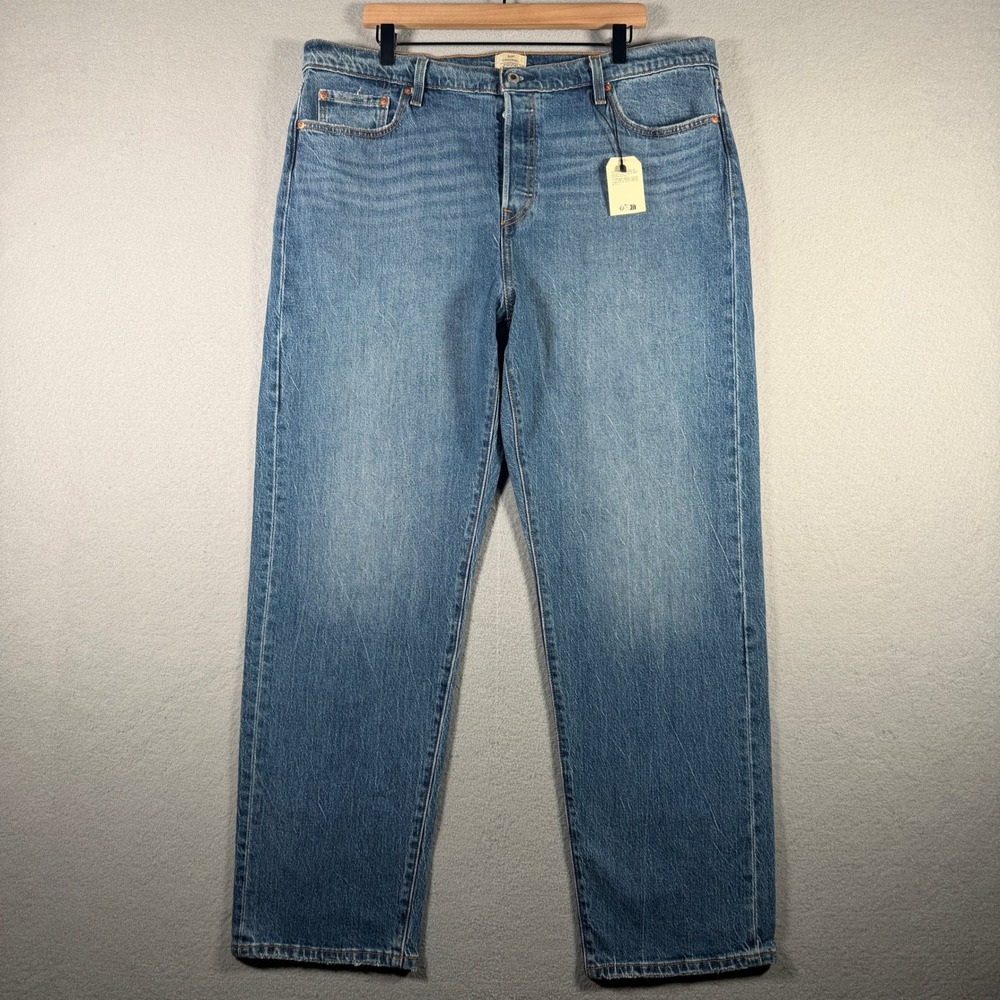 Levis Premium 501 Original Straight Leg Jeans Medium Wash 18W L 15807
